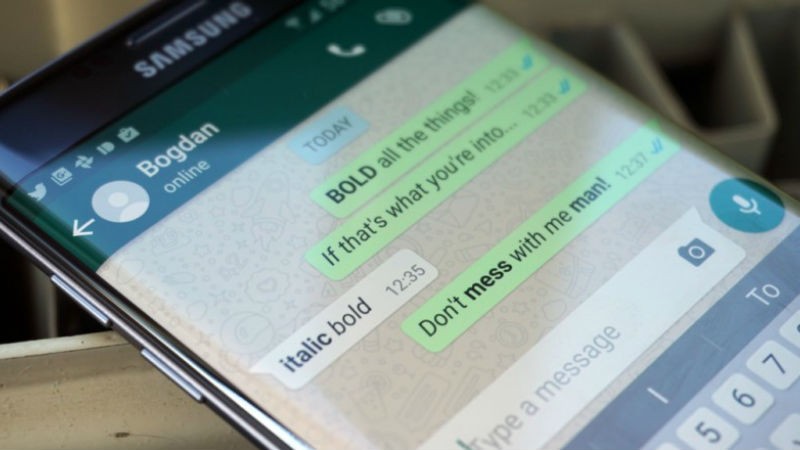 WhatsApp îşi permite să trimiţi mesaje bold şi italic de acum