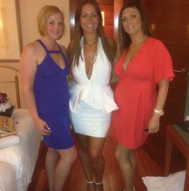 PROD-Bride-Hollie-Tapp-Steph-Rouse-Sarah-Lillington