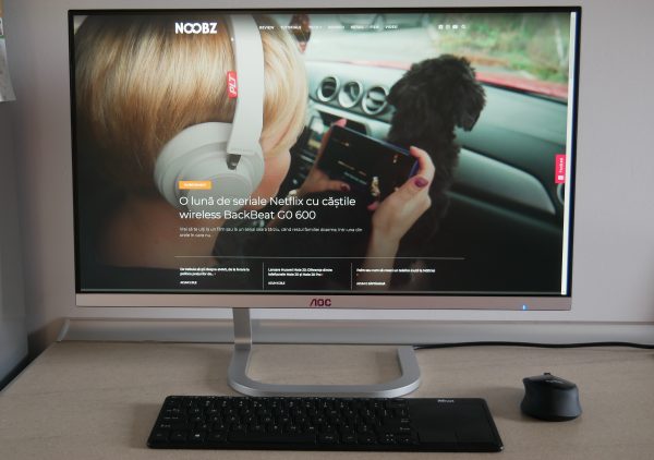 monitor de lucru AOC PDS271