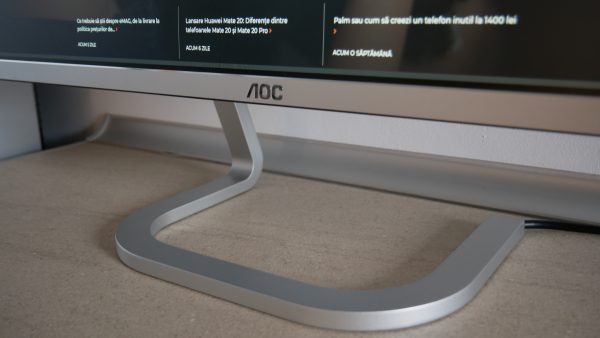 design atractiv monitor de lucru
