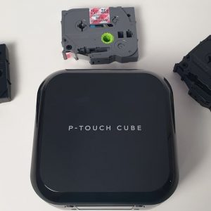 p-touch cube si rezerve