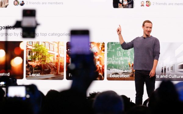 se întâmplă în tech marți - Apple ar putea forța Facebook să schimbe modul în care aplicația preia apelurile voce