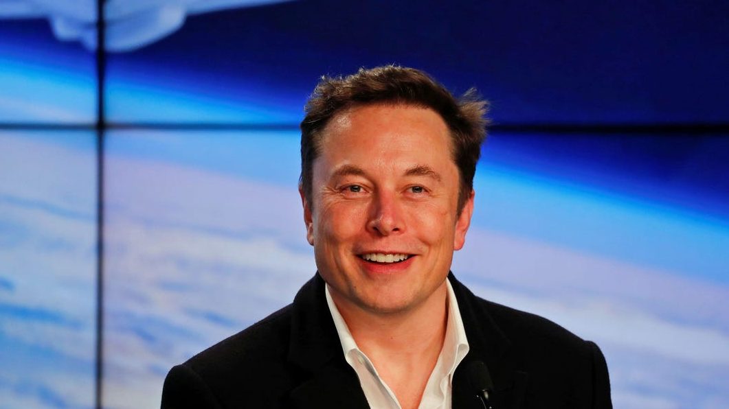 Elon Musk devine mai bogat cu 1,8 miliarde de euro