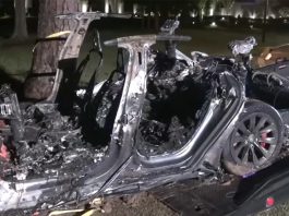 Accident mortal cu Tesla Model S