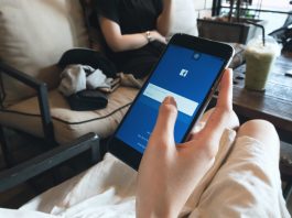 Facebook introduce chatul LIVE pentru recuperarea conturilor