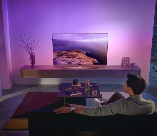 Philips TV lansează seria OLED807 de televizoare