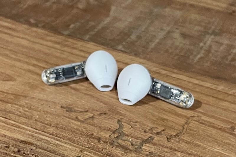 Revizuirea JBL Tune Flex Ghost Edition - O adevărată alternativă la AirPods 9 jbl tune flex ghost review8 Recenzie JBL Tune Flex Ghost Edition - o adevărată alternativă la AirPods