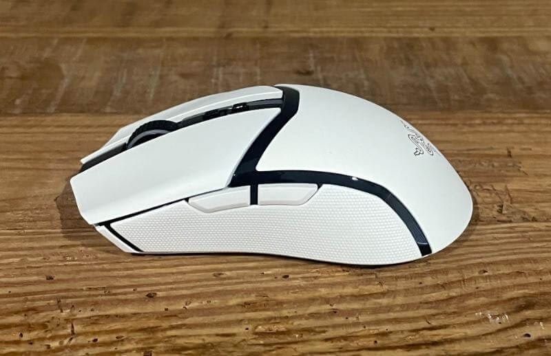 Razer Cobra Pro Review - Unul dintre cei mai buni șoareci de gaming din 2024 5 Razer Cobra Pro Review4 Razer Cobra Pro Review - Unul dintre cei mai buni mouse-uri de gaming din 2024