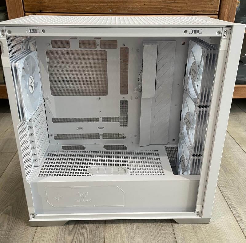 Revizuirea ASUS TUF Gaming GT302 ARGB - Design elegant, care are performanțe grozave de 10 Recenzie asus tuf gt3029 Recenzie ASUS TUF Gaming GT302 ARGB - Design elegant, care are performanțe grozave