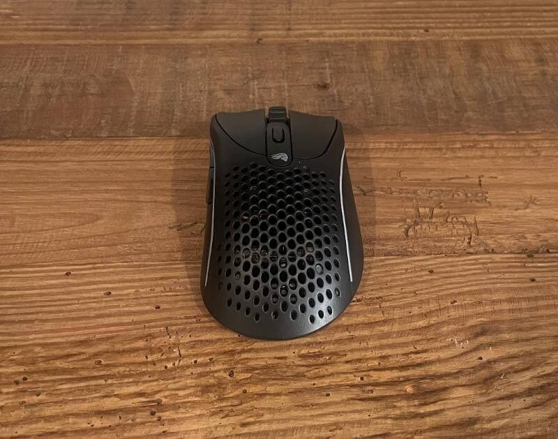 glorious model d 24 Glorious Model D 2 Wireless Review - unul dintre cei mai buni șoareci de jocuri fără fir din jur