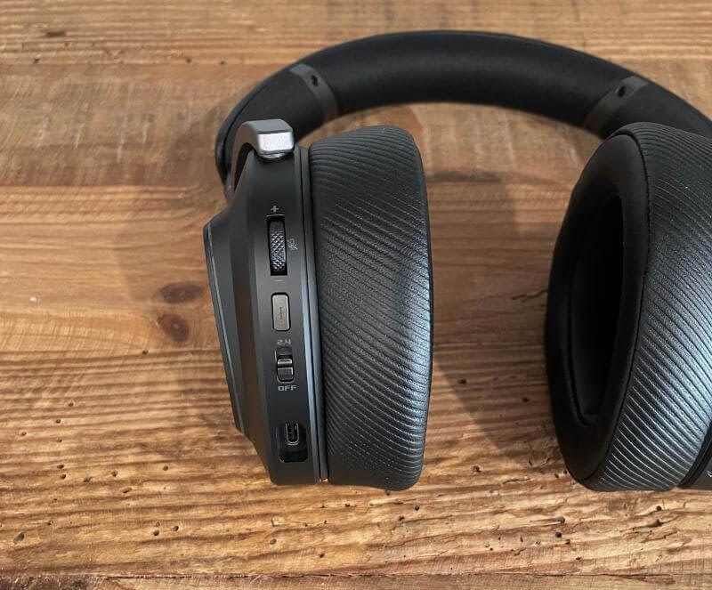 Revizuirea ASUS ROG Delta II - Audiophile Quality Gaming 4 Asus rog delta ii recenzie 2 ASUS ROG Delta II Review - Audiophile Quality Gaming