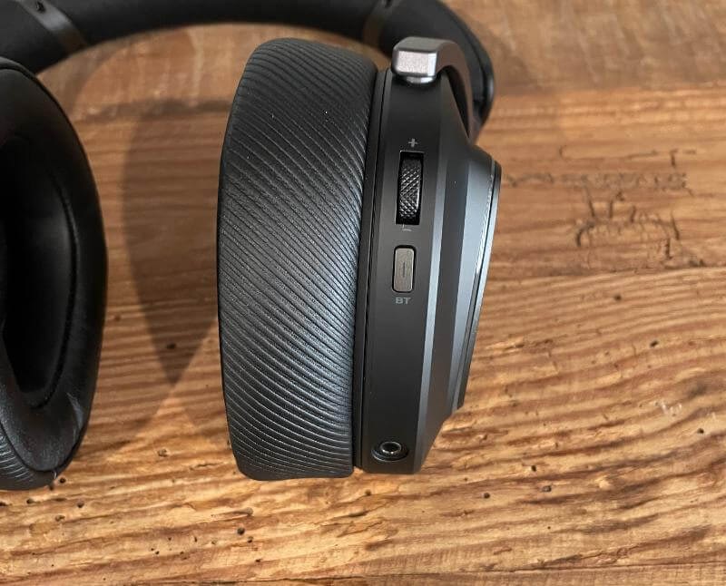 Revizuirea ASUS ROG Delta II - Audiophile Quality Gaming 7 Asus rog delta ii recenzie 5 ASUS ROG Delta II Review - Audiophile Quality Gaming