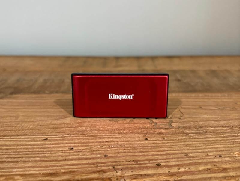 Recenzie Kingston XS1000 - Stocare de buzunar de mare viteză 3 kingston ssd review2 Kingston XS1000 Review - Depozitare de buzunar de mare viteză