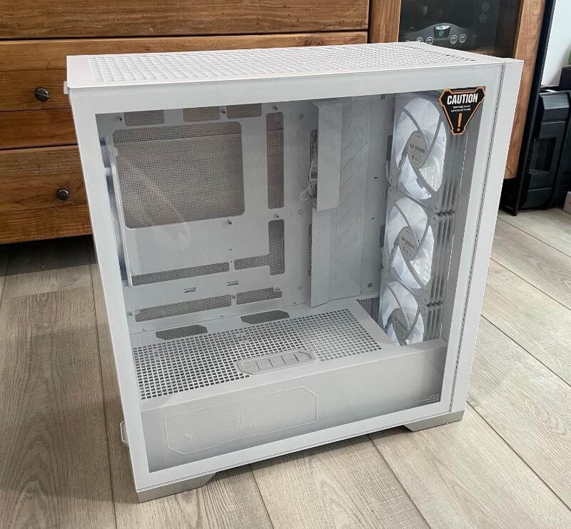 Revizuirea ASUS TUF Gaming GT302 ARGB - Design elegant care are performanțe grozave 2 Recenzie asus tuf gt3021 Recenzie ASUS TUF Gaming GT302 ARGB - Design elegant care are performanțe grozave