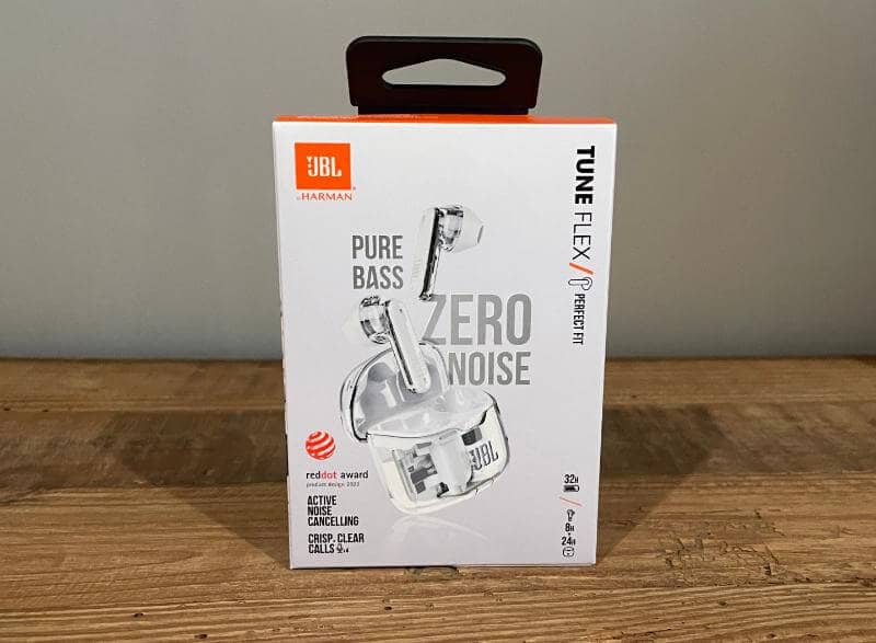 Revizuirea JBL Tune Flex Ghost Edition - O adevărată alternativă la AirPods 2 JBL Tune Flex Ghost Review1 Revizuire JBL Tune Flex Ghost Edition - O adevărată alternativă la AirPods