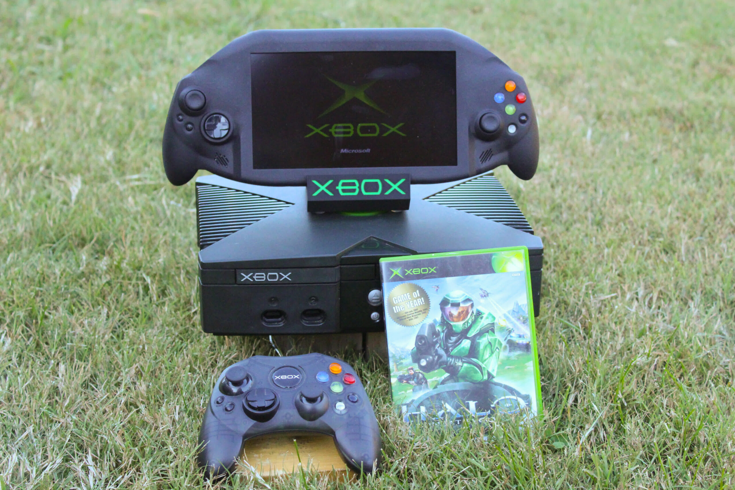 Primul Xbox portabil este aici, datorită unui modder foarte dedicat ...