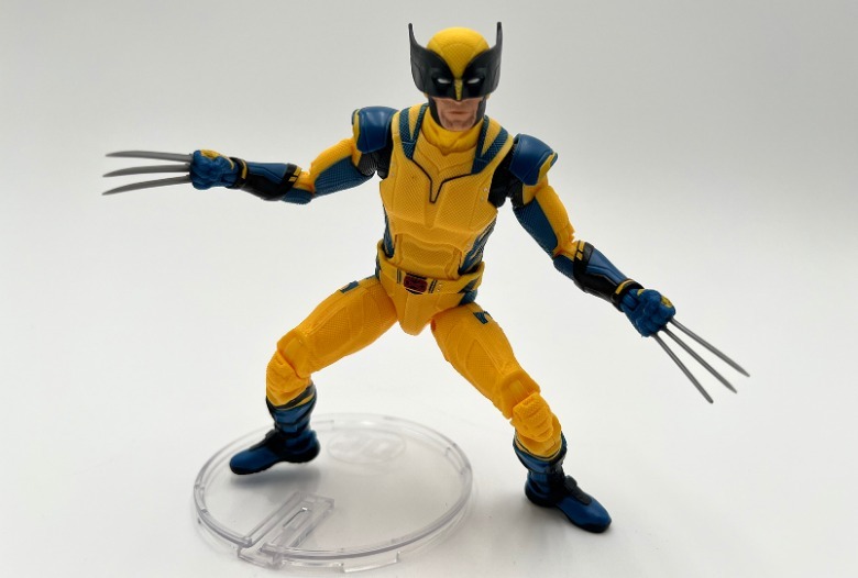Deadpool & Wolverine Figura de acțiune Marvel Legends a lui Wolverine în costum galben