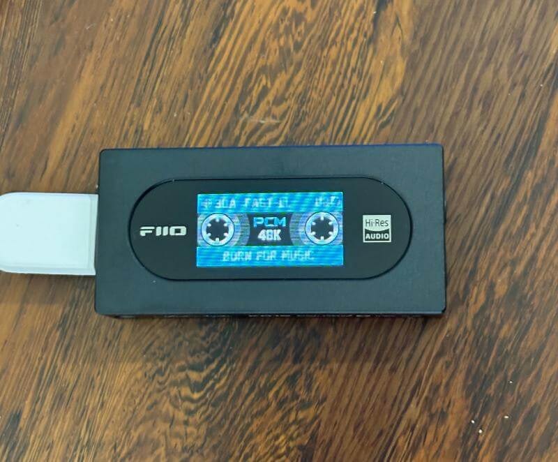 Revizuire FiiO KA15: Amplificator DAC compact cu sunet premium și caracteristici versatile 8 fiio ka15 review7 FiiO KA15 review: amplificator DAC compact cu sunet premium și caracteristici versatile