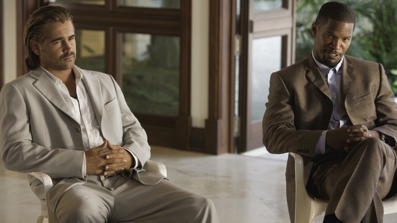 Sonny și Rico participă la o întâlnire în Miami Vice