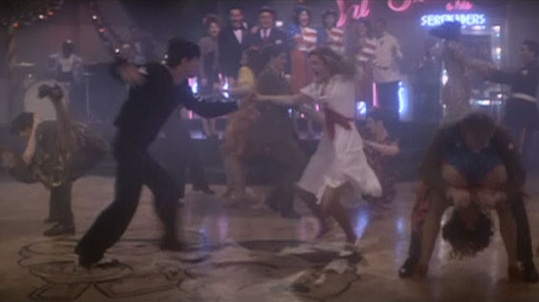 Bobby Di Cicco și Dianne Kay au tăiat un covor în 1941