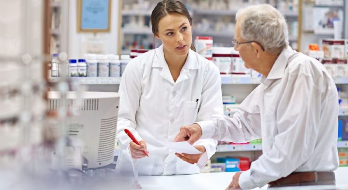 Farmacist „Sunt farmacist, iată cât câștig lunar” - Noobz.ro