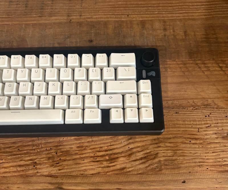 Recenzia Glorious GMMK 3 5 Revizuire glorioasă a tastaturii8 Revizuire glorioasă GMMK 3