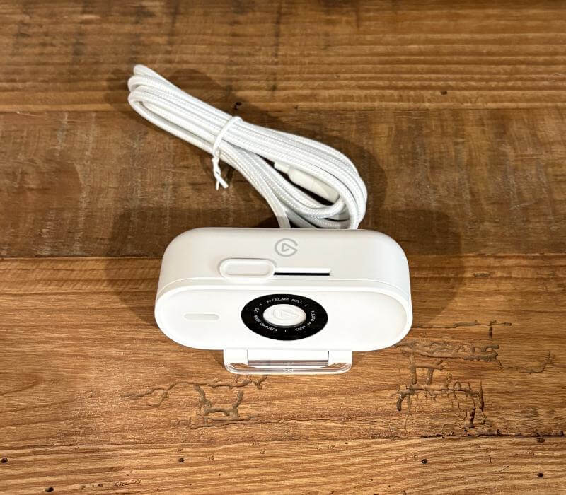 Elgato Facecam Neo Review: o cameră web versatilă pentru streaming și apeluri video de calitate profesională 4 elgato face cam neo review3 Elgato Facecam Neo review: o cameră web versatilă pentru streaming și apeluri video de calitate profesională