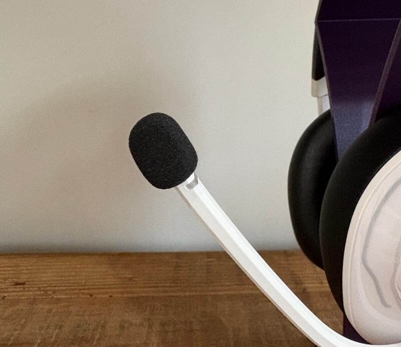 Recenzie JBL Quantum 910P: sunet imersiv și confort premium 5 Recenzie JBL Quantum 910P4 Recenzie JBL Quantum 910P: sunet captivant și confort premium