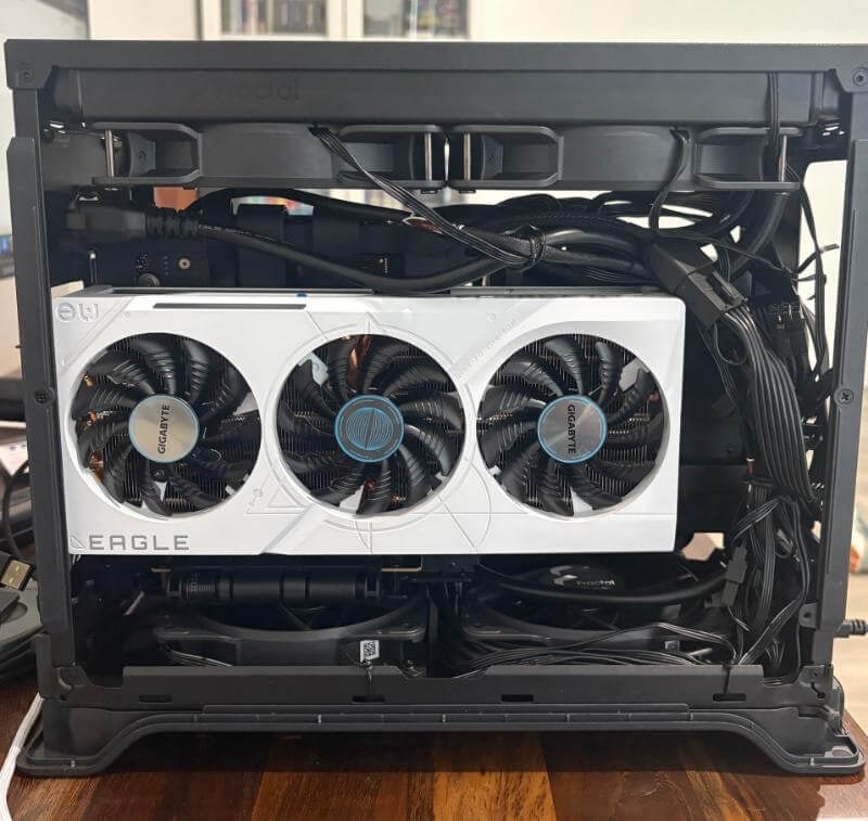 Gigabyte 4070 ti super eagle recenzie3 Gigabyte RTX 4070 Ti SUPER Eagle OC Review: performanță excepțională cu design premium