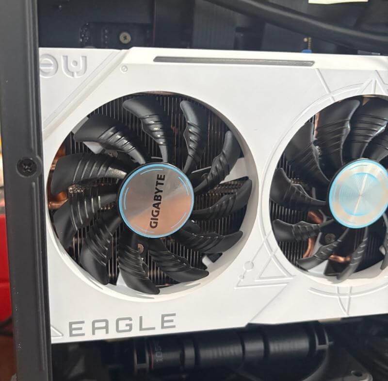 Gigabyte 4070 ti super eagle recenzie5 Gigabyte RTX 4070 Ti SUPER Eagle OC Review: performanță excepțională cu design premium