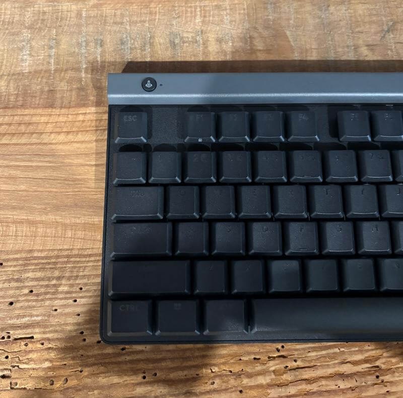 logitech g515 tkl review6 Logitech G515 Lightspeed TKL review: o tastatură de gaming elegantă și de încredere