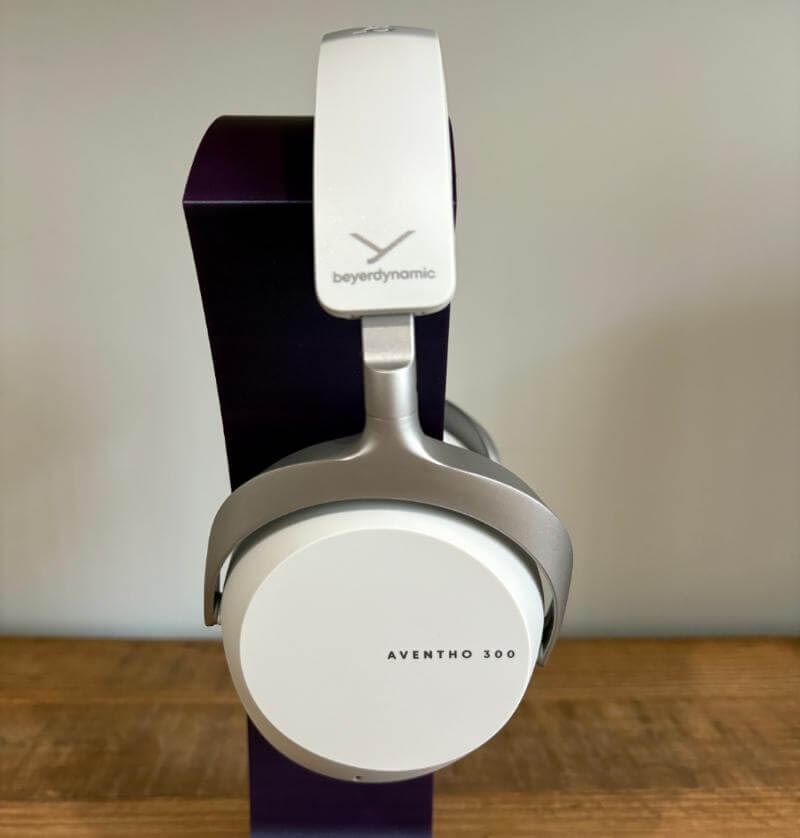 Recenzie Beyer Aventho 3008 Revizuire Beyerdynamic AVENTHO 300: Redefinirea excelenței audio wireless