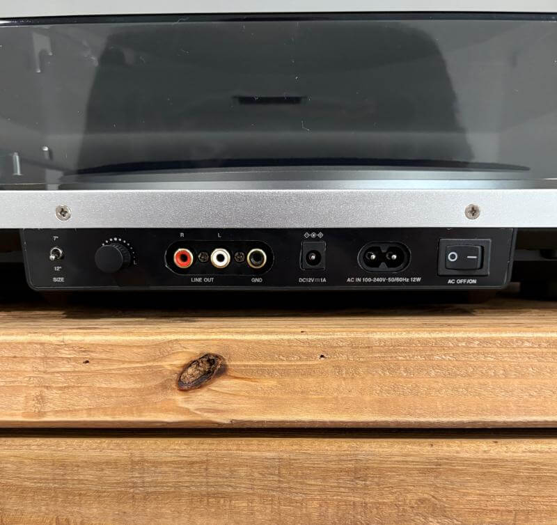 fiio tt13 review9 FiiO TT13 review: o interpretare modernă a eleganței clasice a vinilului