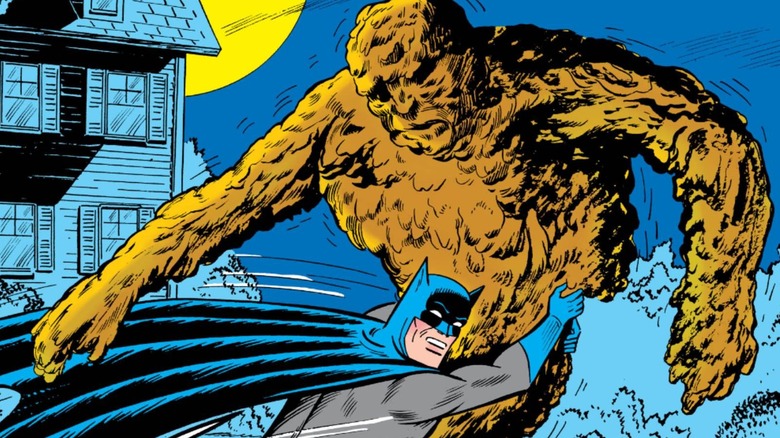 Batman se luptă cu Clayace în benzile desenate DC