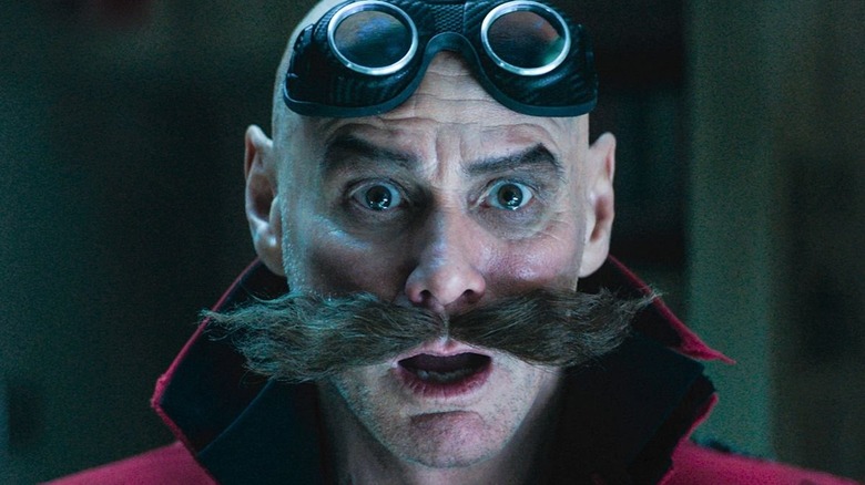 Jim Carrey în rolul Dr. Robotnik arătând șocat în Sonic the Hedgehog 3