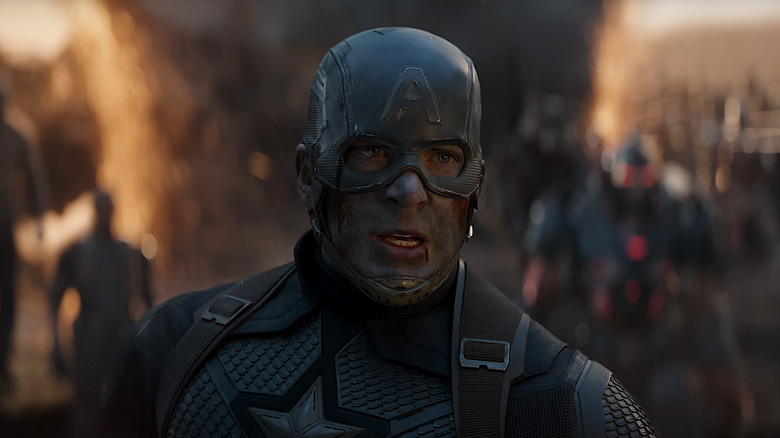 Chris Evans Captain America se află înflăcărat în timpul luptei finale cu Thanos în Avengers Endgame