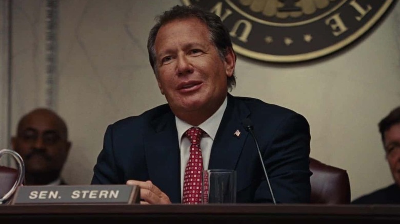 Senator Stern în Captain America: The Winter Soldier