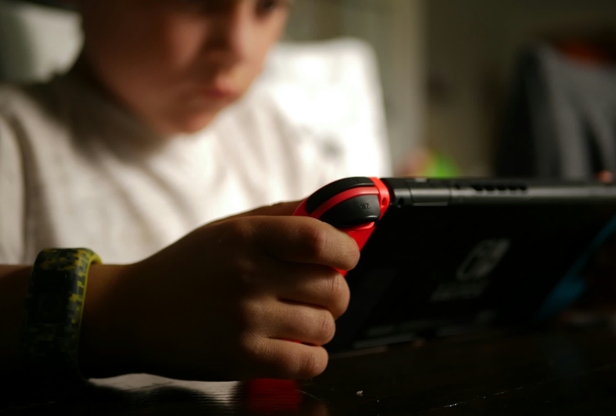 Intel VPは、ハンドゲームの存在を刺激する計画を明らかにし、開発者にサポートを提供します