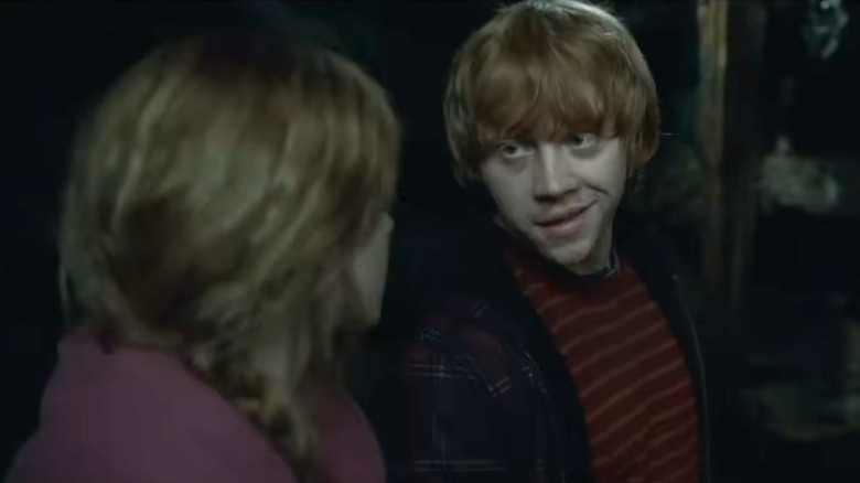 Deathly Hallows: Partea 2, Ron îi explică lui Hermione cum ar putea vorbi în Parseltongue