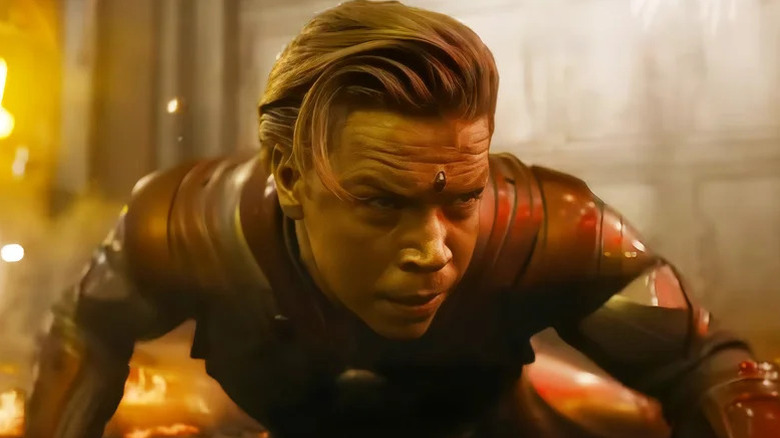 Adam Warlock, Will Poulter, arătând concentrat în Gardians of the Galaxy Vol. 3