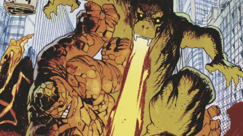 Godzilla vs lucrul de dimensiuni uriașe pe un Godzilla vs Fantastic Four Variant Cover