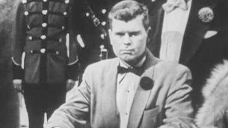 Barry Nelson ca James Bond în Casino Royale, de la Climax!