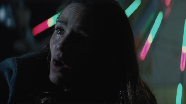 Riley North de la Jennifer Garner aruncă o lacrimă în fața unei roți de feri