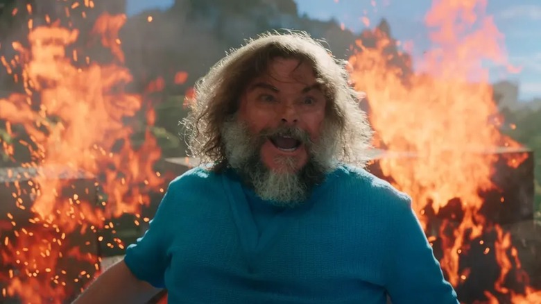 Jack Black rulează din flăcări ca Steve în Minecraft