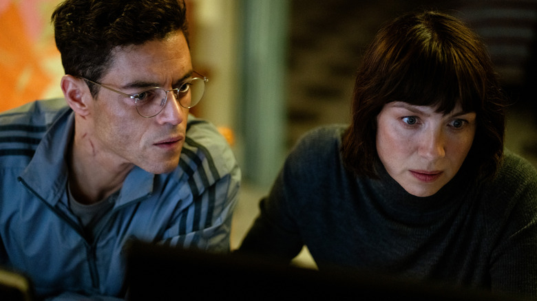 Rami Malek în rolul lui Charlie Heller și Caitriona Balfe, în timp ce Inquiline s -a prins de un computer în amator