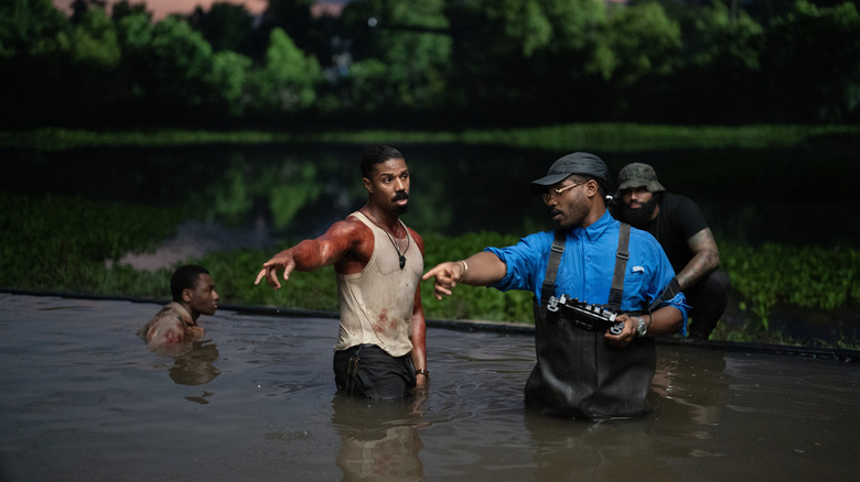 Scriitor/regizor Ryan Coogler regia Star Michael B. Jordan ca Stack pe setul de păcătoși