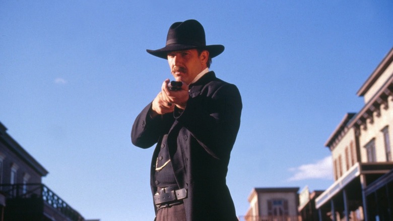 Kevin Costner în Wyatt Earp