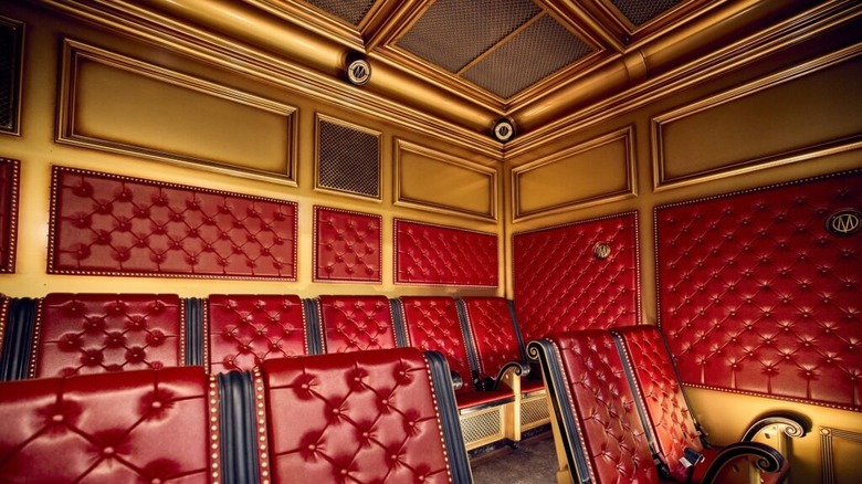 Vehiculele de mers pe lift de la Harry Potter și bătălia de la Minister