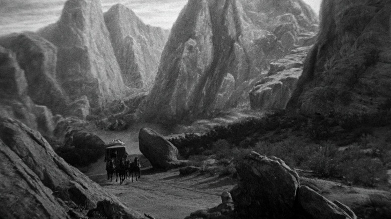 Un stagecoach în Munții Carpați din Dracula (1931)