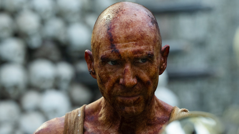 Ralph Fiennes ca ticălos Dr. Kelson în 28 de ani mai târziu